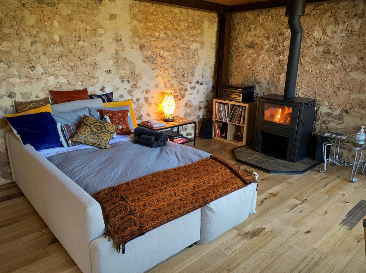 The Old Chaff Mill Organic Vineyard Retreat Bed & Breakfast Sellicks Hill Exterior photo